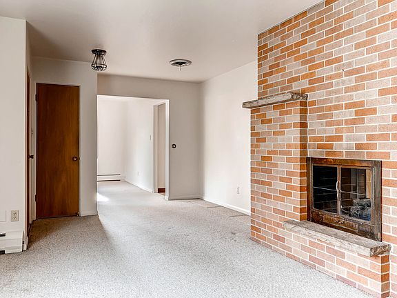 3rd image of 303 S Gaylord St