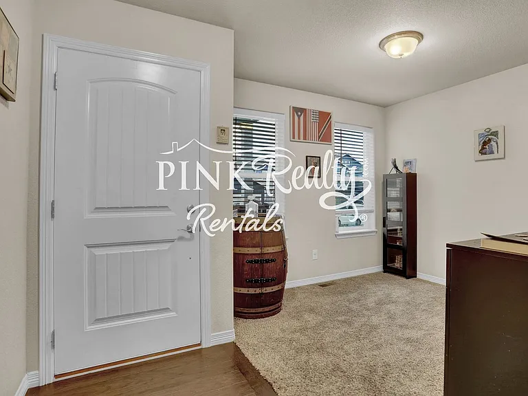 10887 Pigeon Dr — Photo 8