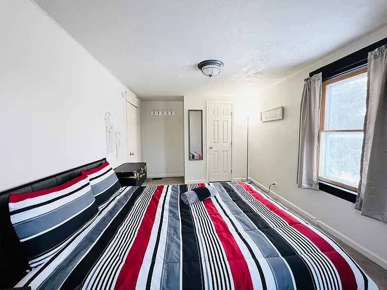 1634 Lehigh Station Rd — Photo 12