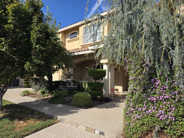 1320 Arena Dr