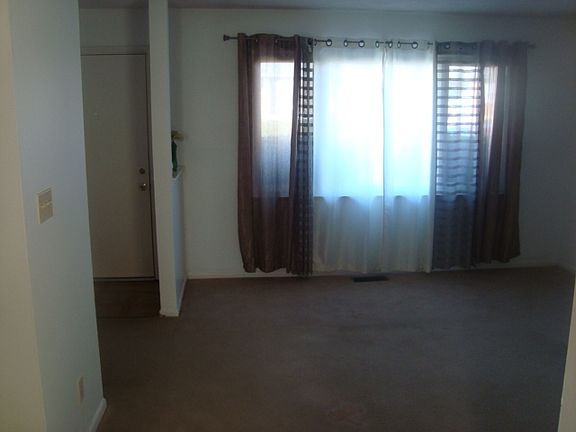 4th image of 3563 Karikal Dr