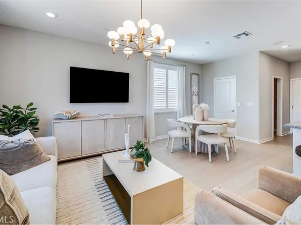 2677 Cloudview Privado, Ontario, CA 91761