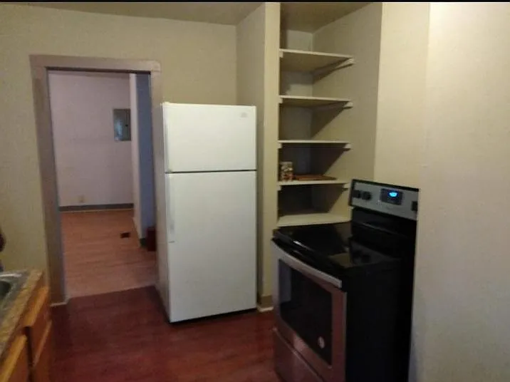 2422 Meharry Blvd — Photo 7