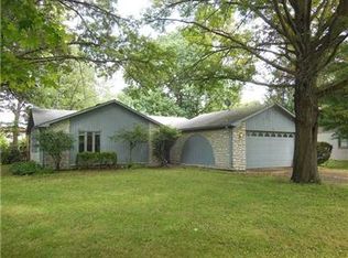 943 Beech Dr, Greenwood, IN 46142
