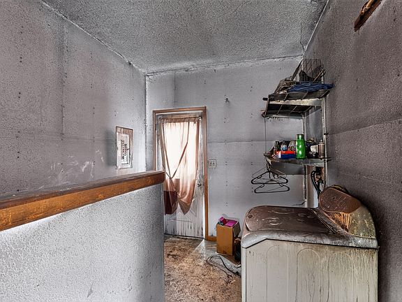 5th image of 502 S Lebanon St