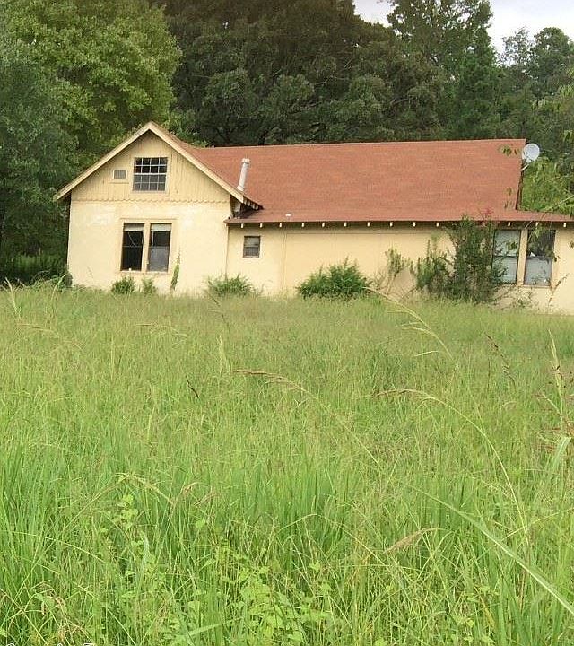 2nd image of 18500 Colonel Glenn Rd