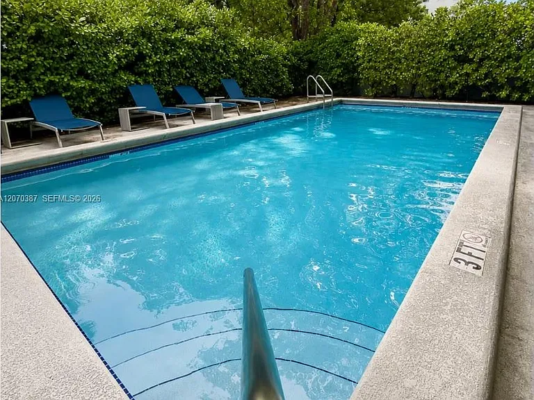 1250 Lincoln Rd #401 — Photo 16