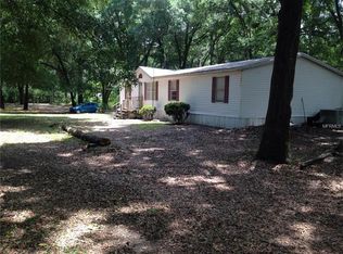 8313 Heather Dr, Zephyrhills, FL 33540