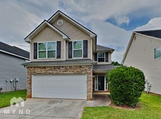 2440 Wood Bend Ln, Riverdale, GA 30296