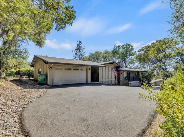 3749 Fairway Dr, Cameron Park, CA 95682