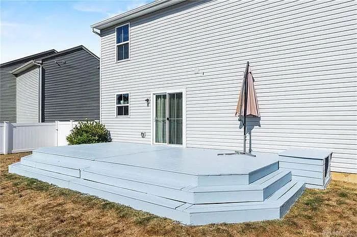2723 Tennessee Dr — Photo 22