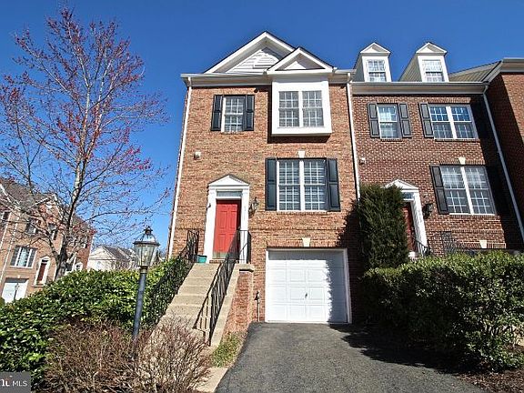 2nd image of 6311 Cullen Pl