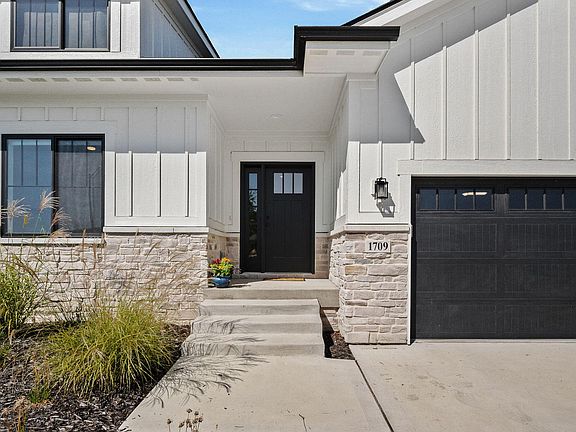 2nd image of 1709 Westside Dr