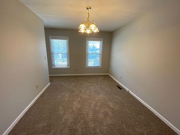 5th image of 7 Woodlea Ridge Ct