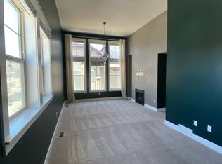 10573 S Sandy Sage Way, Sandy, UT 84070