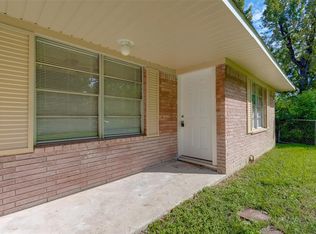10318 Caxton St, Houston, TX 77016