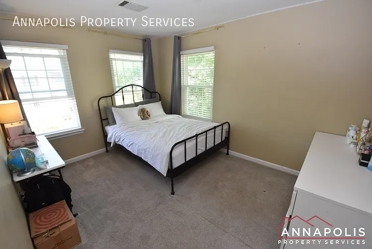 2711 Summers Ridge Dr — Photo 18
