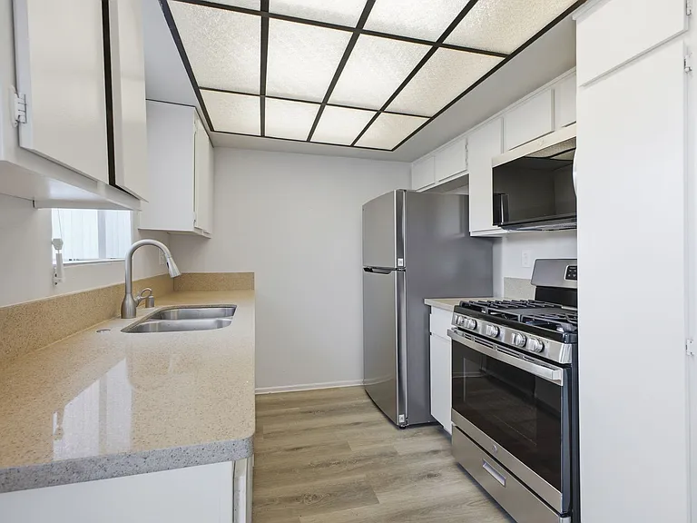 1701 Scott Rd #106 — Photo 6