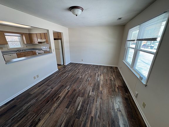 2nd image of 3366 Woodmar Ct
