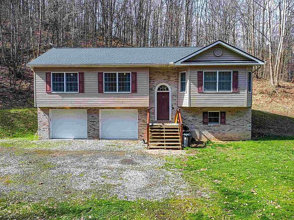 2nd image of 211 Tunnel Hollow Rd