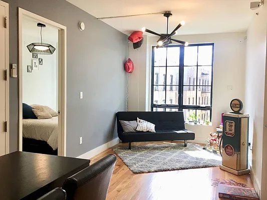 Rented by City Vista Inc | media 55