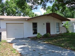 6413 Paris St, Tampa, FL 33634