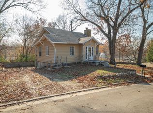 2106 Odessa St, Joplin, MO 64801