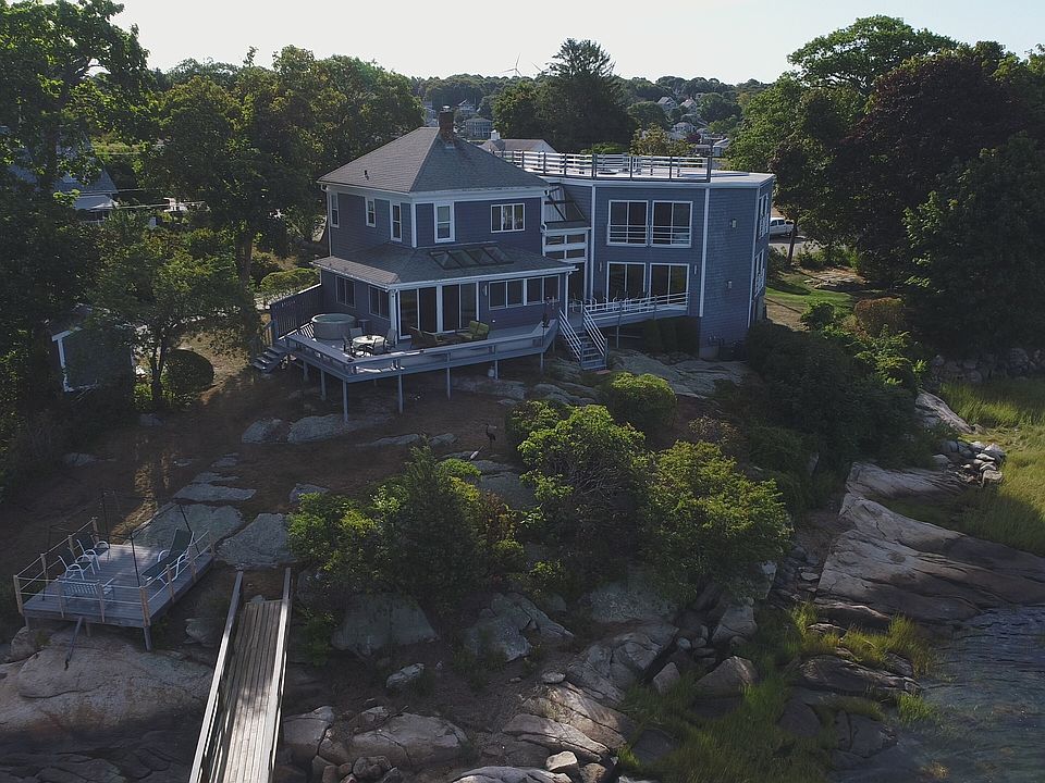 102 Wheeler St, Gloucester, MA 01930 Zillow