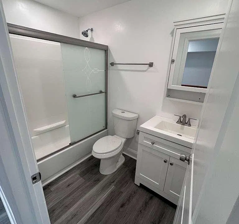 1116 Harlem Ave