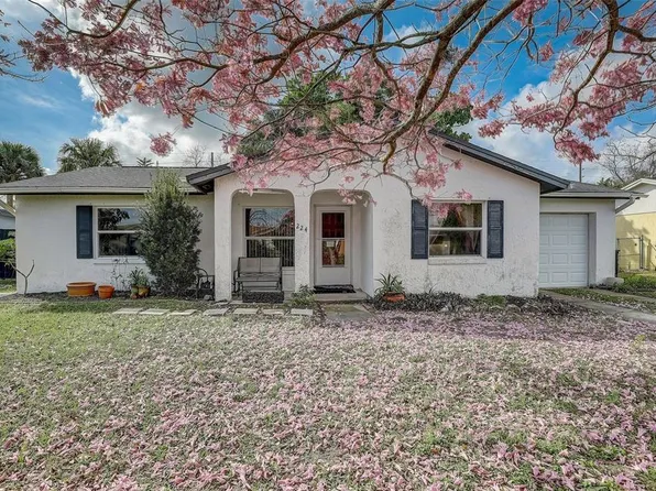 224 La Paz Dr, Kissimmee, FL 34743