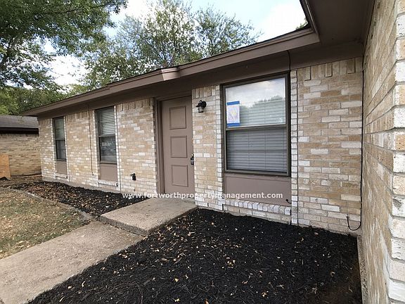 4th image of 5732 Macdougall Dr