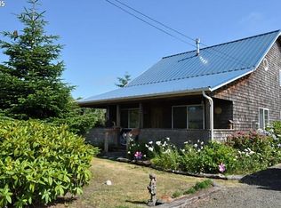 924 5th Ave, Hammond, OR