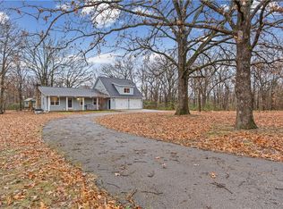 14812 Shipe Rd, Gravette, AR 72736