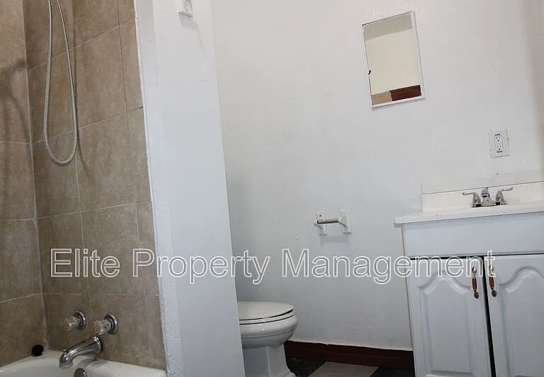 1312 Francisco St #1 — Photo 9
