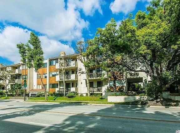 2nd image of 497 E California Blvd APT 208
