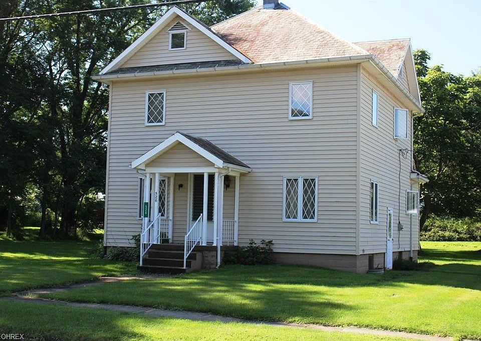 1st image of 526 W Oak St
