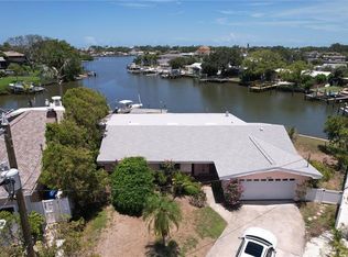 3995 S Circle Dr, Largo, FL 33774