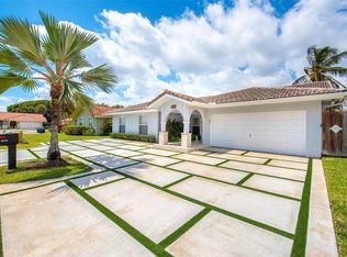 5976 SW 88th Pl, Miami, FL 33173