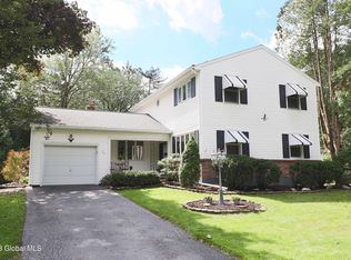 20 Mullen Dr, Schenectady, NY 12306