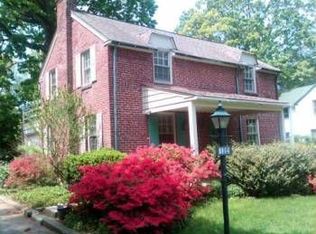 122 Buckingham Dr, Bryn Mawr, PA 19010