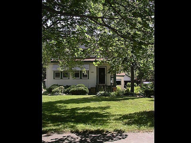 169 Ivyhurst on a summer day