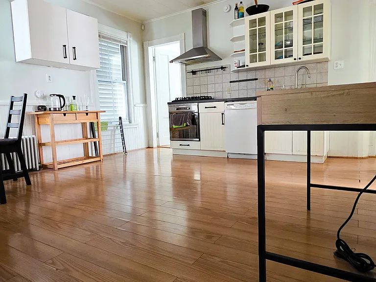 90 Edwards St #1 — Photo 9