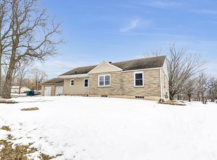 3622 Van Laanen Rd, Green Bay, WI 54311
