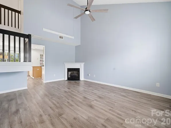 2906 Caldwell Ridge Pkwy, Charlotte, NC 28213