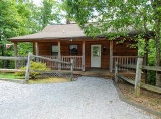 1570 Scenic Woods Way, Sevierville, TN 37876