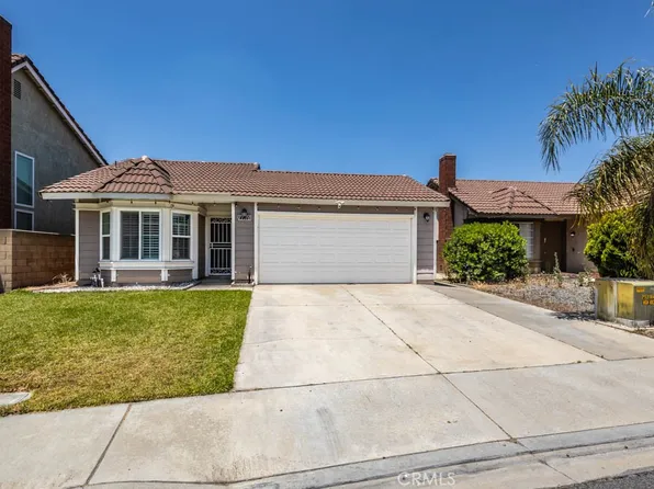 11316 Driftwood Dr, Fontana, CA 92337
