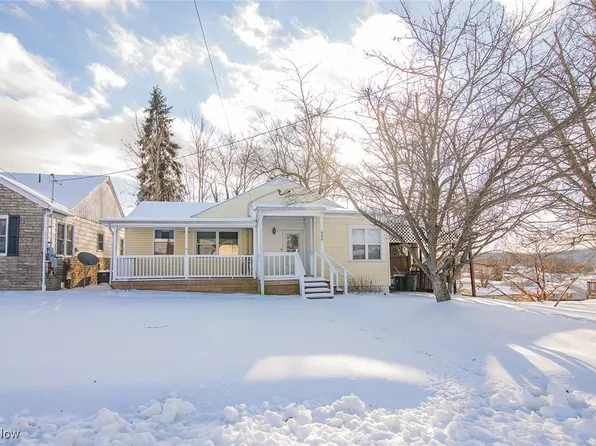 900 21st St, Vienna, WV 26105