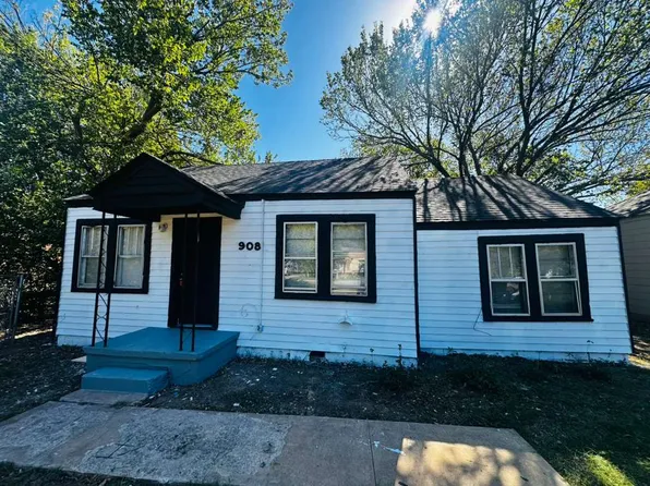 908 SW McKinley Ave, Lawton, OK 73501
