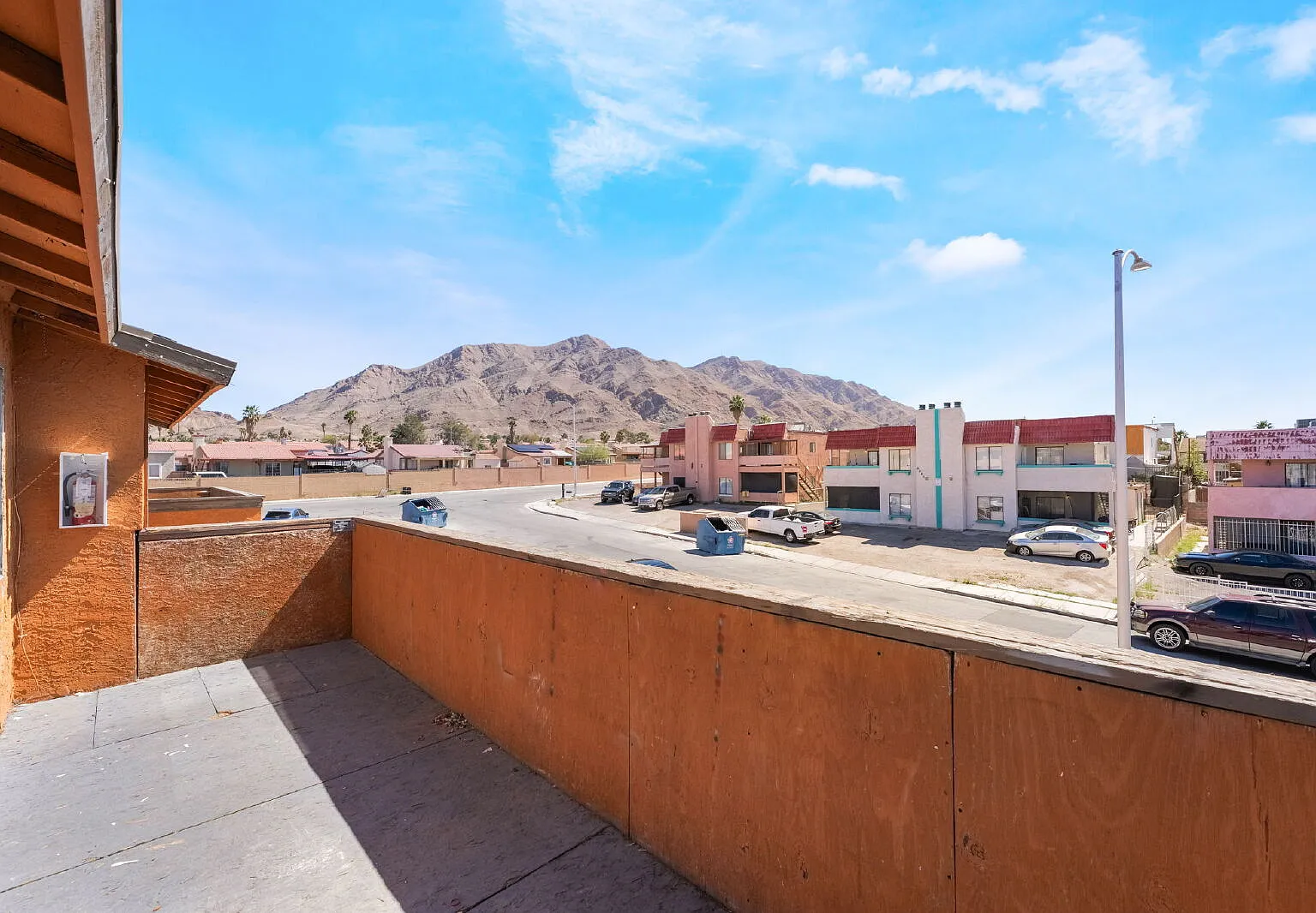 3 bed, 2.0 bath, 1018 sqft, $1,195 — Photo 3