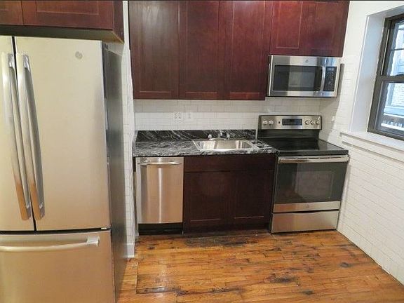 2nd image of 854 W Agatite Ave #2E
